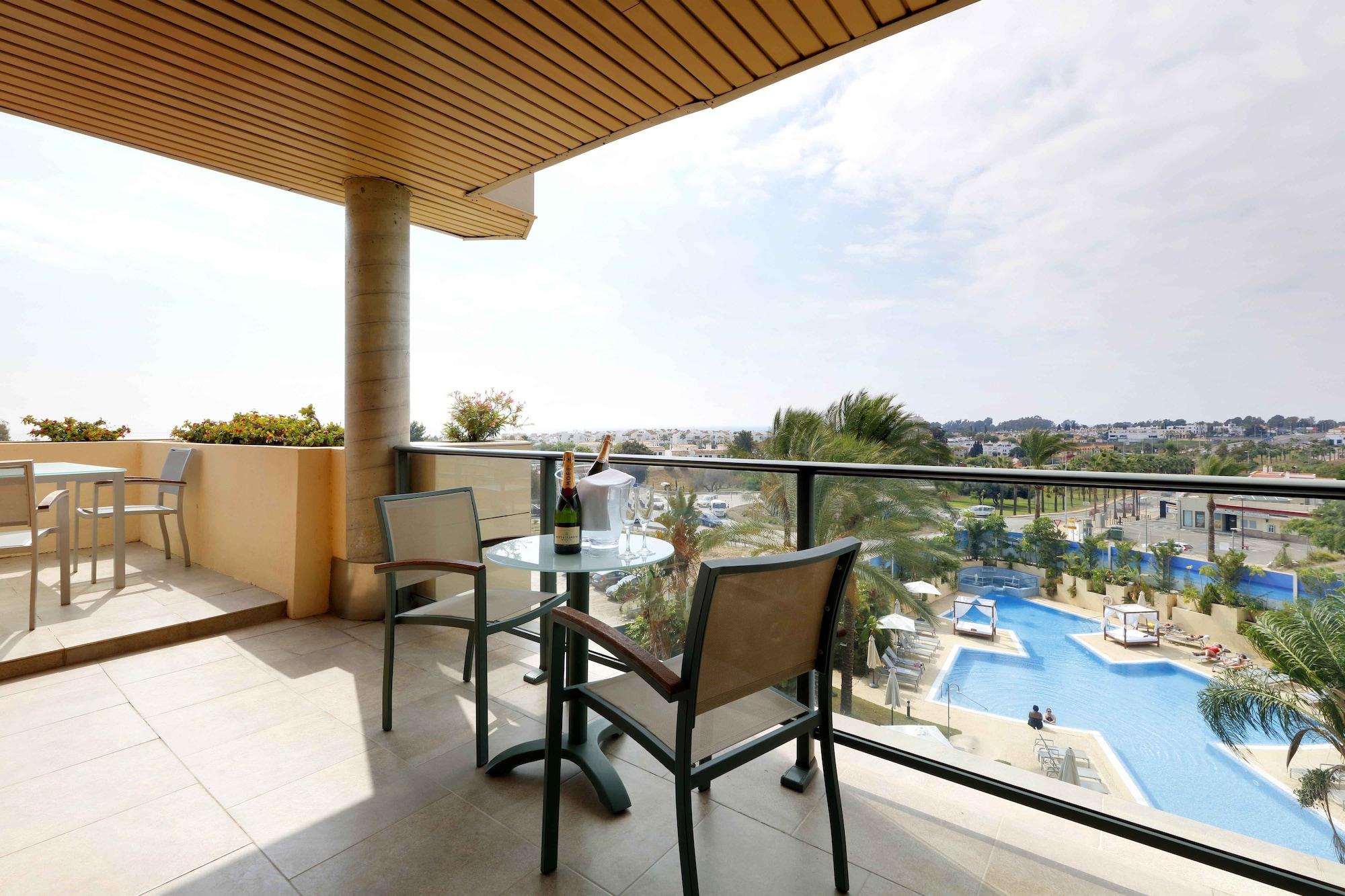 Exe Estepona Thalasso & Spa- Adults Only Bagian luar foto