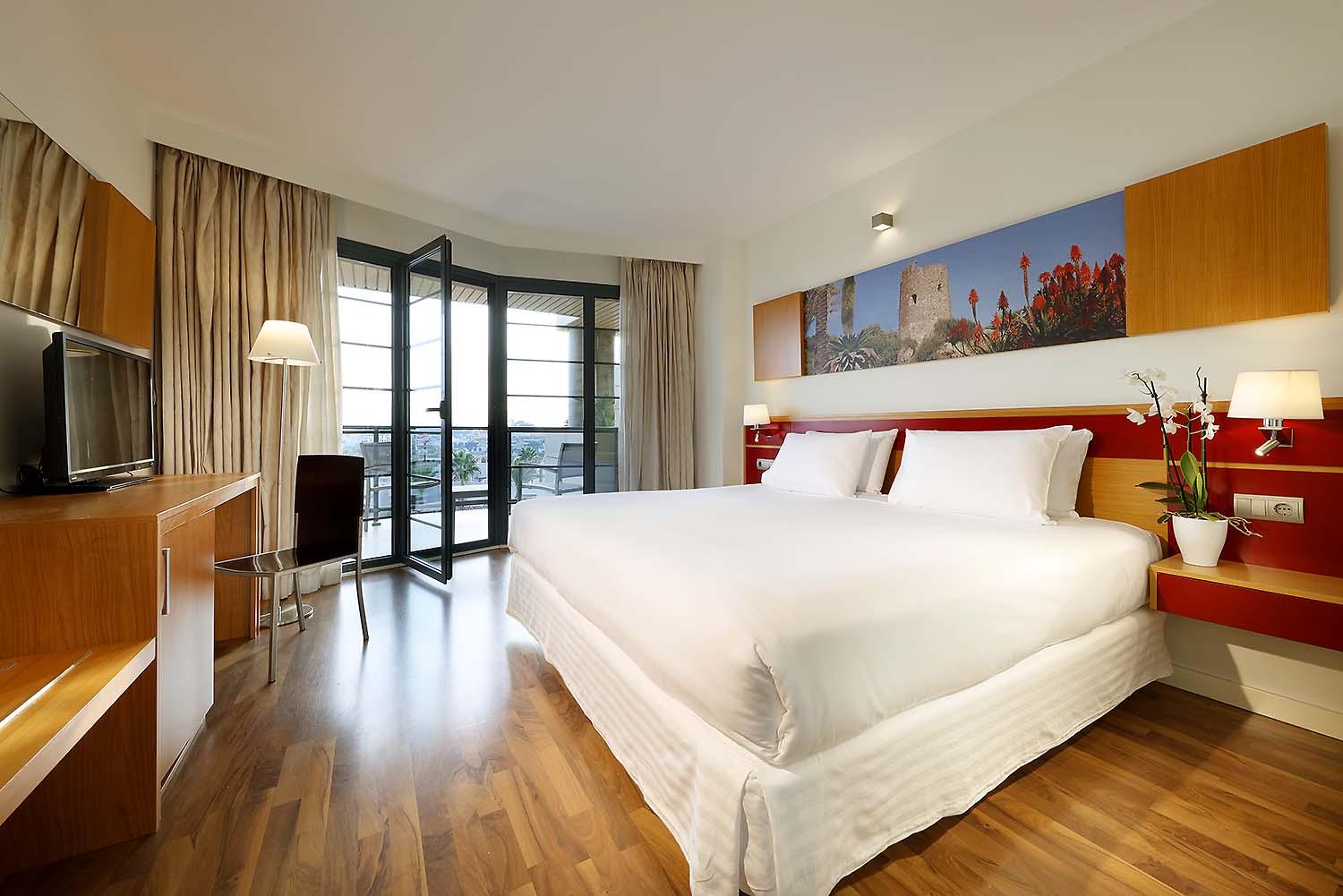 Exe Estepona Thalasso & Spa- Adults Only Bagian luar foto