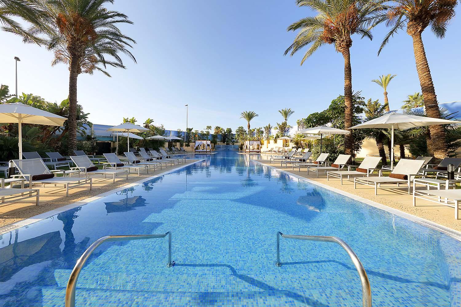 Exe Estepona Thalasso & Spa- Adults Only Bagian luar foto