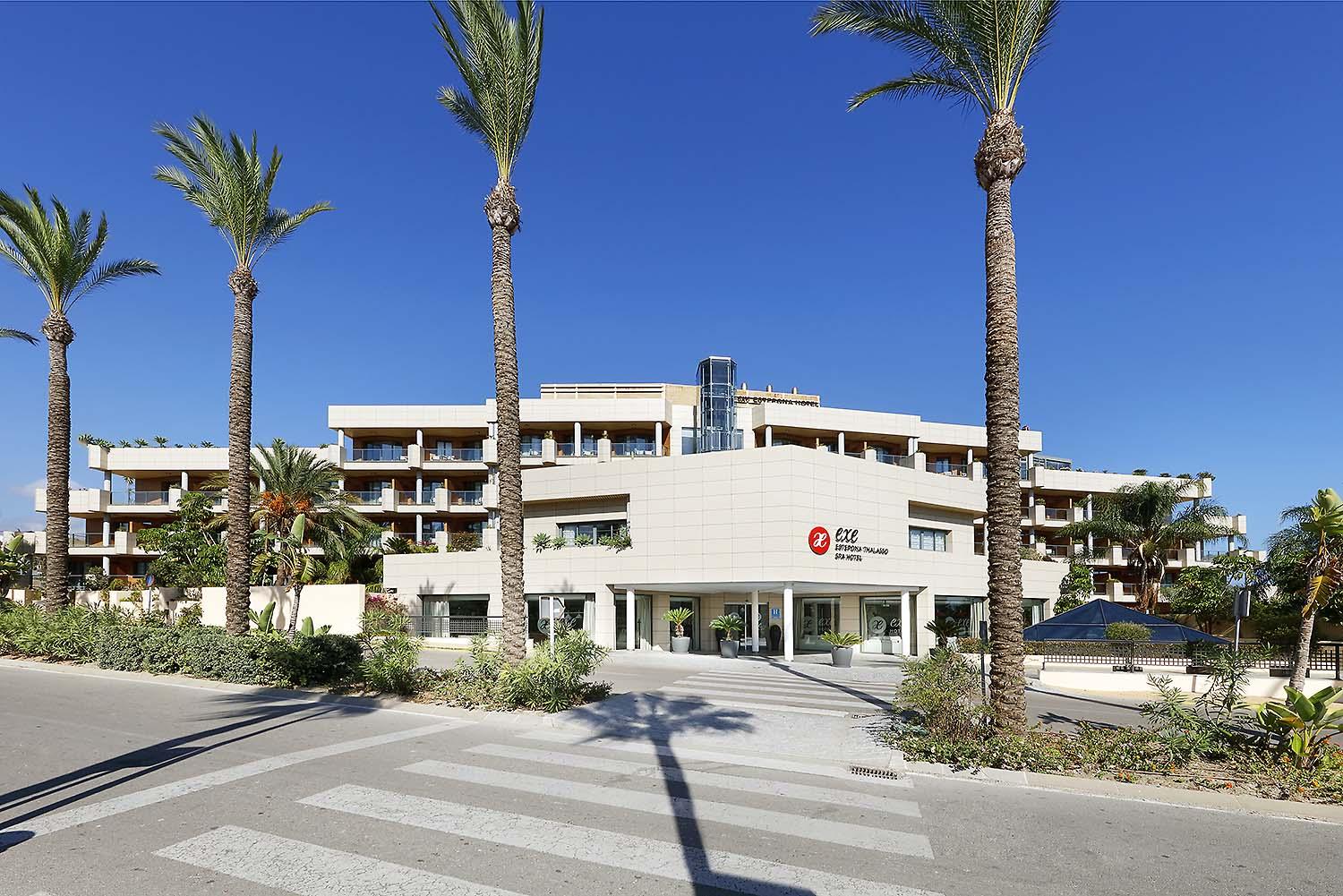Exe Estepona Thalasso & Spa- Adults Only Bagian luar foto