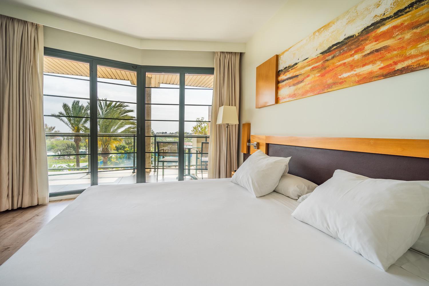 Exe Estepona Thalasso & Spa- Adults Only Bagian luar foto