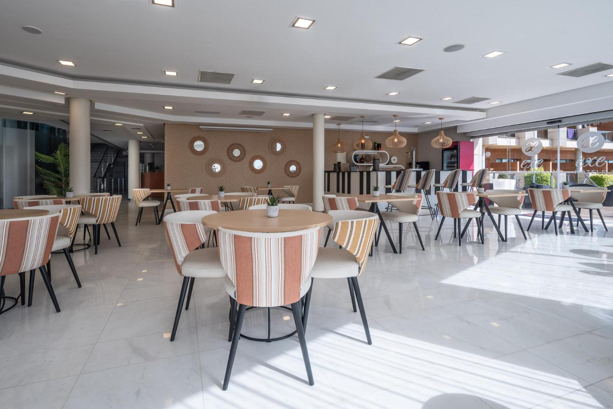 Exe Estepona Thalasso & Spa- Adults Only Bagian luar foto