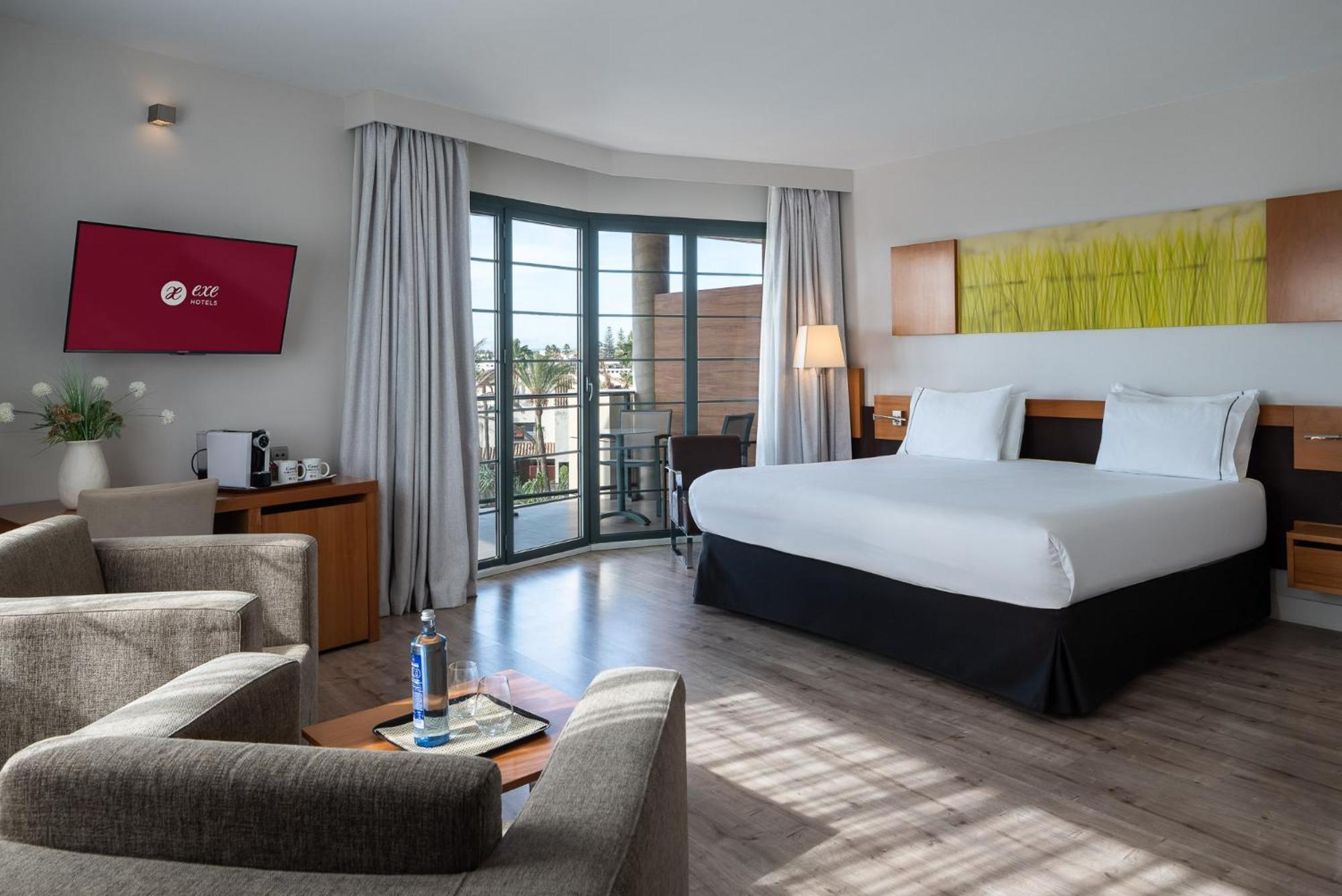 Exe Estepona Thalasso & Spa- Adults Only Bagian luar foto