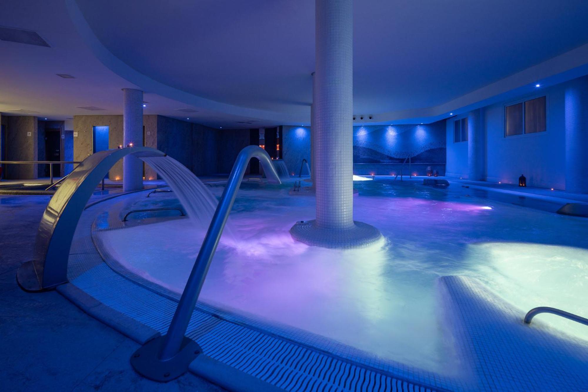 Exe Estepona Thalasso & Spa- Adults Only Bagian luar foto
