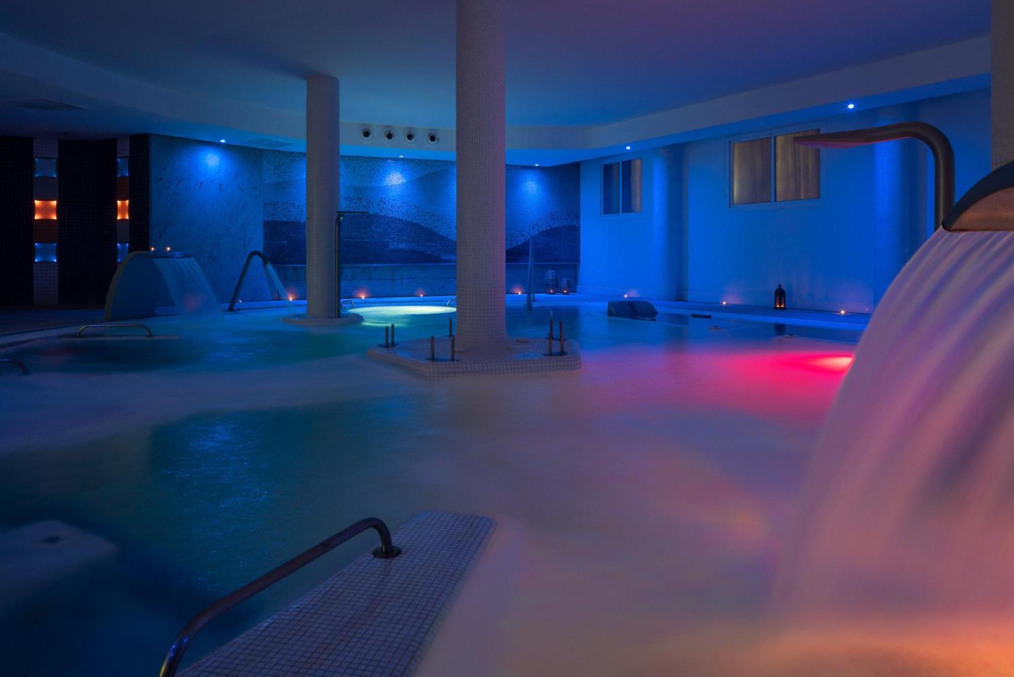 Exe Estepona Thalasso & Spa- Adults Only Bagian luar foto