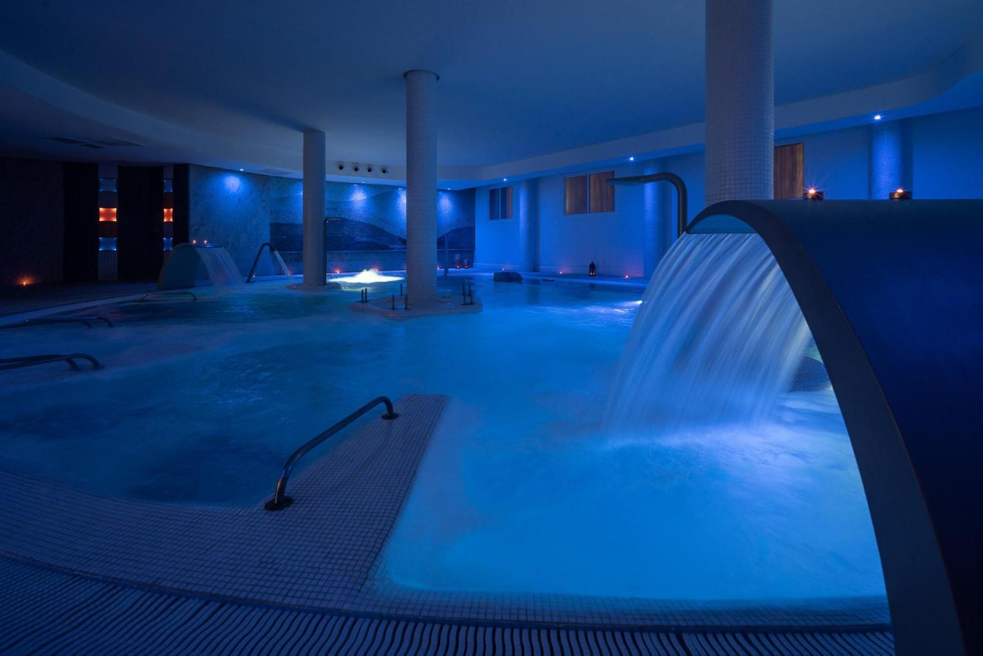 Exe Estepona Thalasso & Spa- Adults Only Bagian luar foto