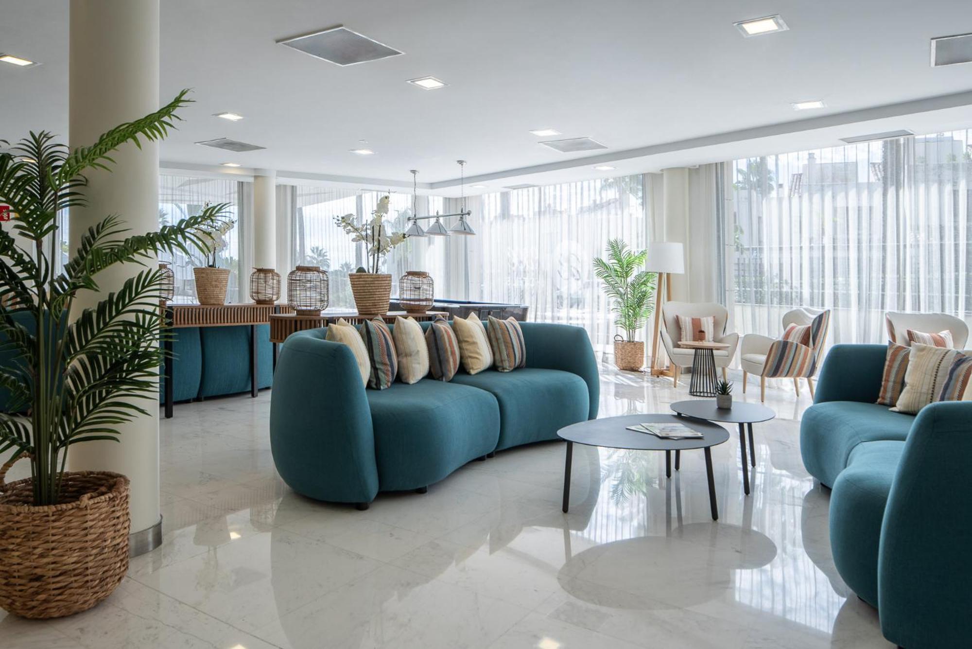 Exe Estepona Thalasso & Spa- Adults Only Bagian luar foto