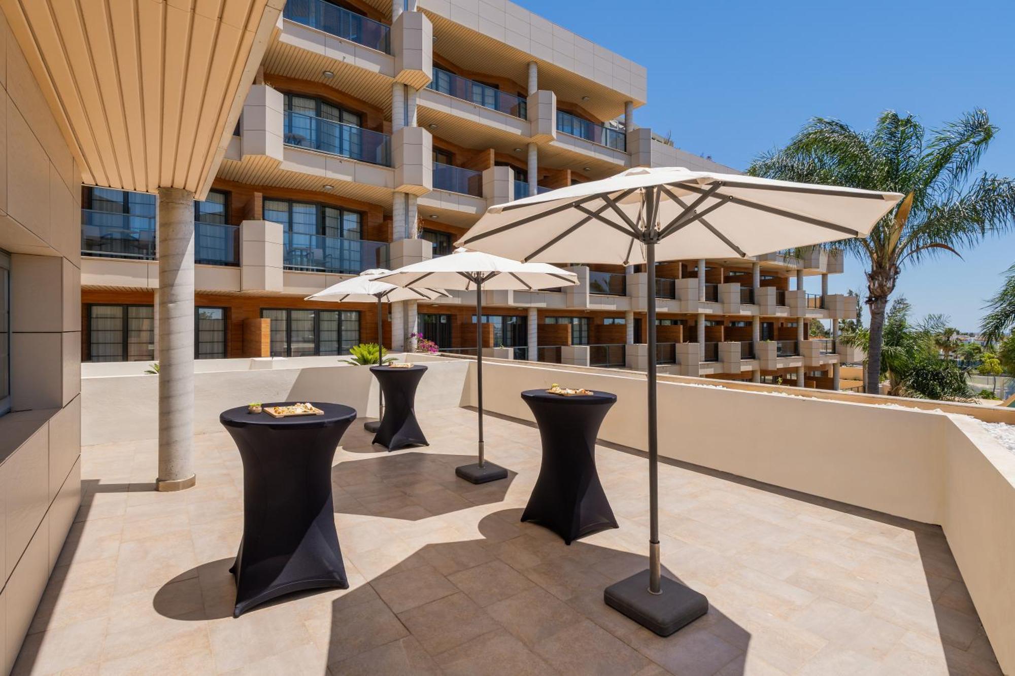 Exe Estepona Thalasso & Spa- Adults Only Bagian luar foto