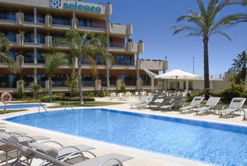 Exe Estepona Thalasso & Spa- Adults Only Bagian luar foto
