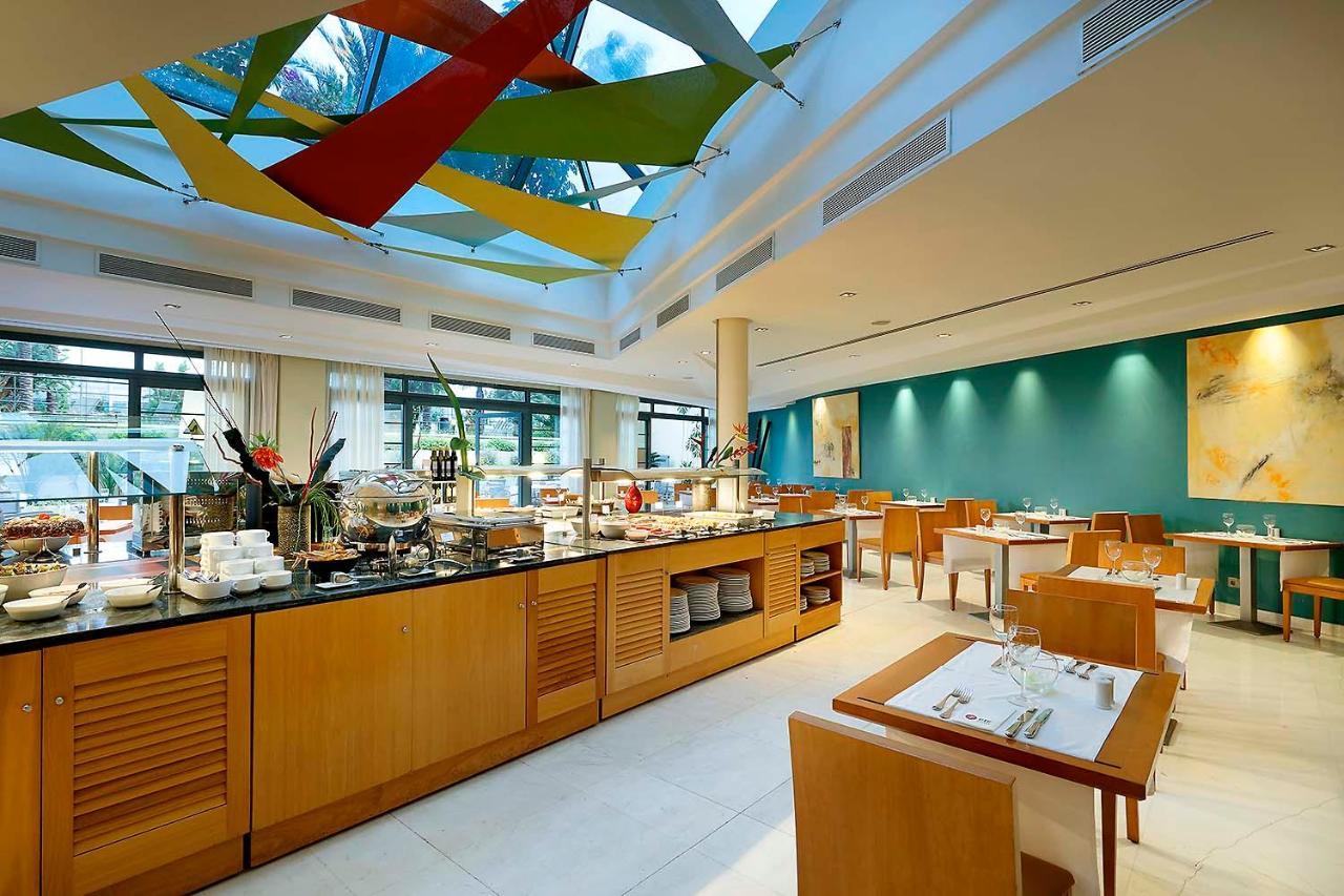 Exe Estepona Thalasso & Spa- Adults Only Bagian luar foto